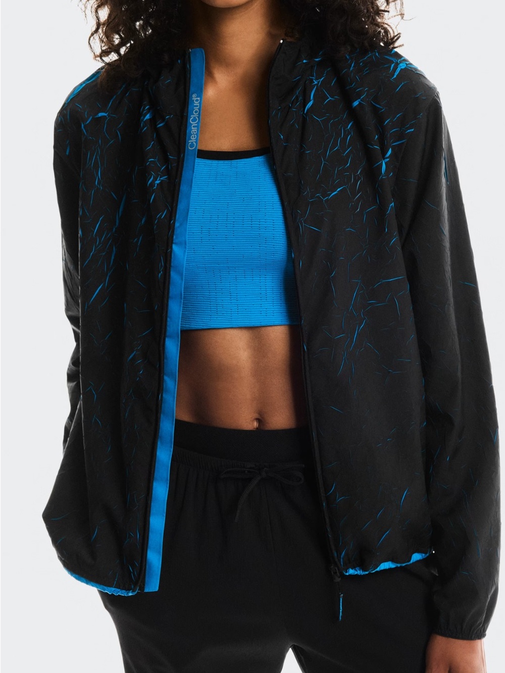 On Running Pace Run Jacket - Women Malibu/Black NWT